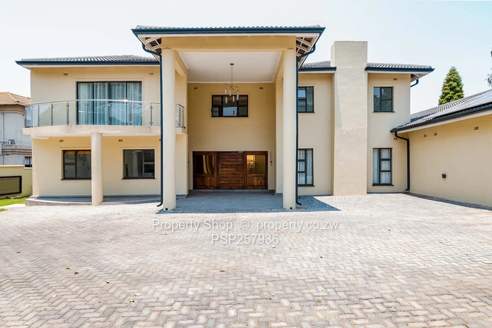 Newly Built Modern Double Storey Family Home!