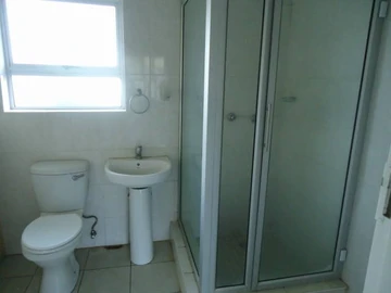 2 Bedroom Garden Flat