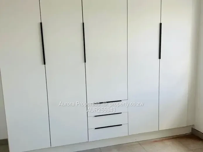 Elegant 7-Bedroom Home For Rent – Glen Lorne