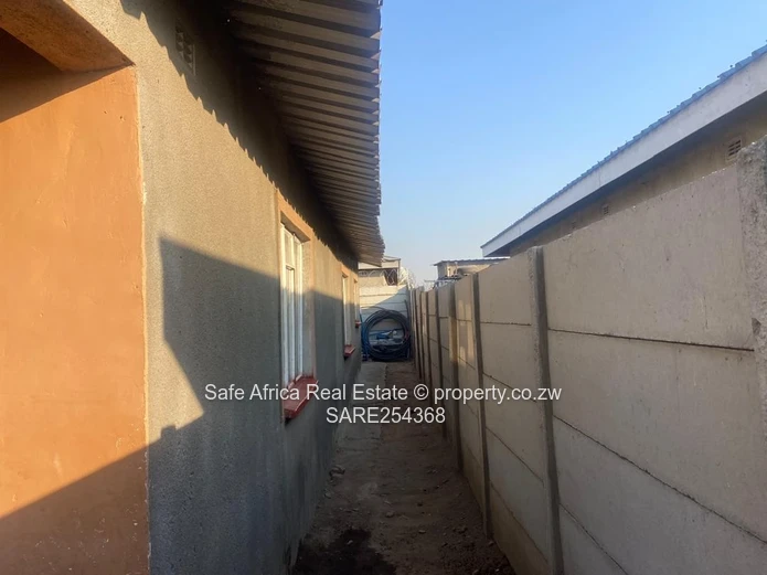 LUSAKA- HIGHFIELDS-Extension Nice House for Sale Priced at $27k