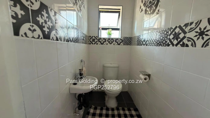 Burnside Executive Townhouse For Sale