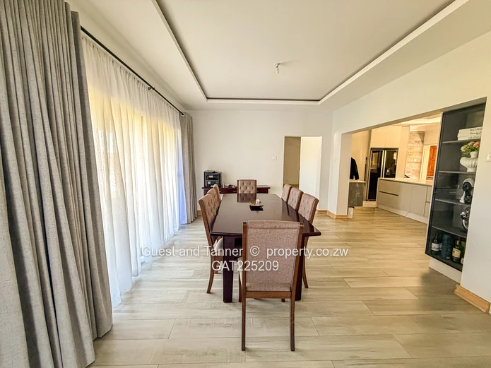 5-Bedroom Family Estate For Sale in Sunway City, Harare East 