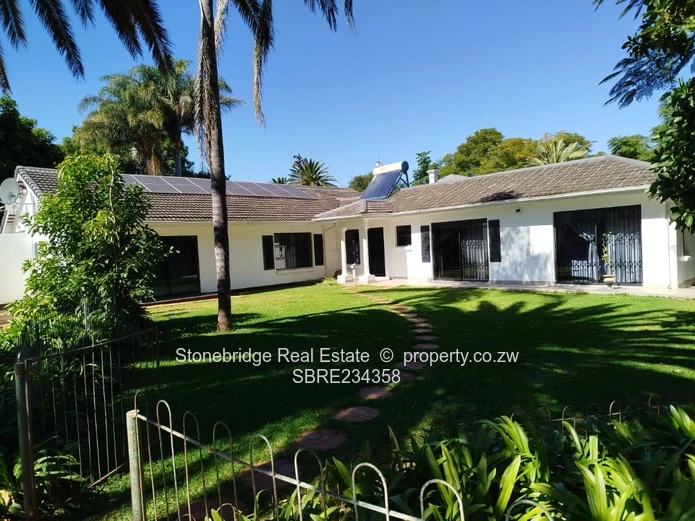 4 Bedroomed Suburbs home with commercial potential to rent