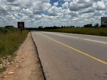 Commercial & Industrial Land