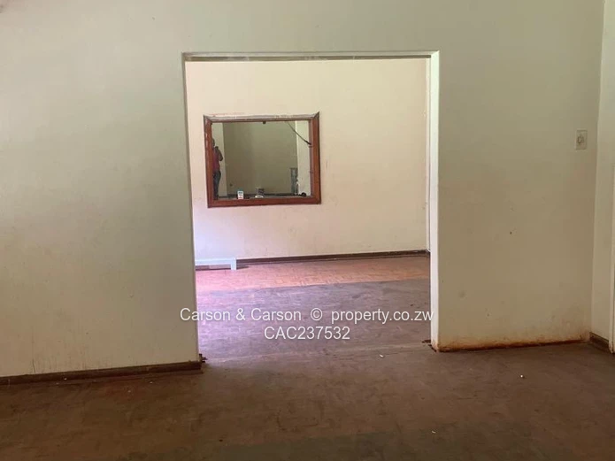 Investors Dream : property  for sale in Greendale 