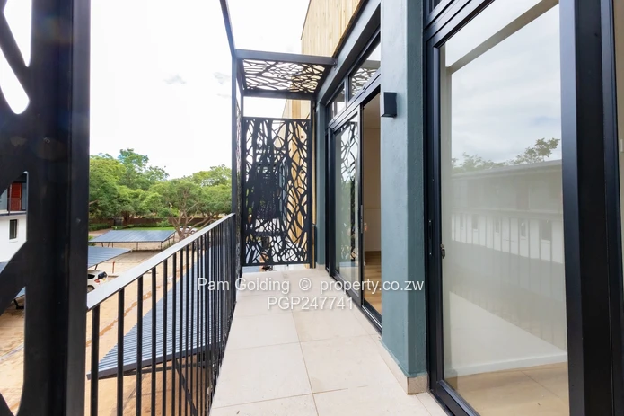 2 Bedroom Apartment For Sale in Borrowdale (Sole Mandate)