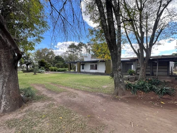 Farm & Agricultural Land