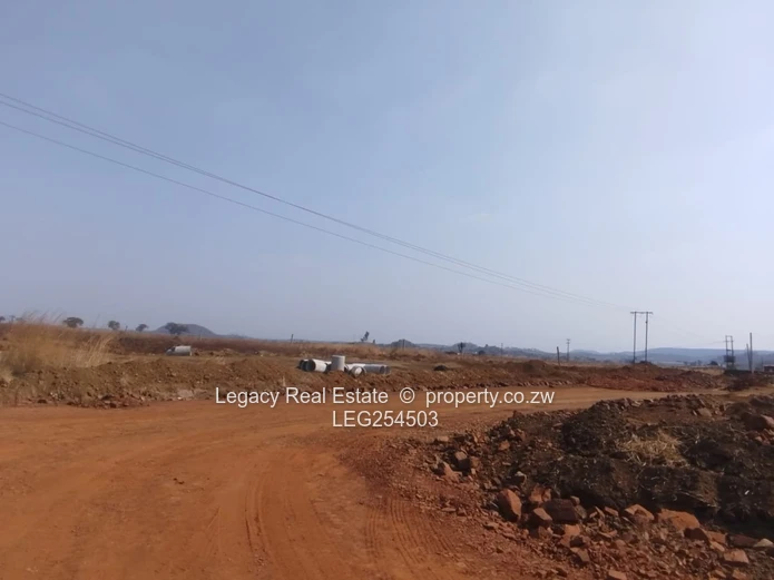 Prime 300 to 600m² Somerby Estate Stands For Sale — with Water & Sewer