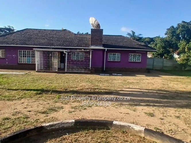 The Chase Road Frontage /Residential or Commercial