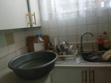 2 Bedroom Flat & Apartment