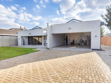 4 Bedroom House