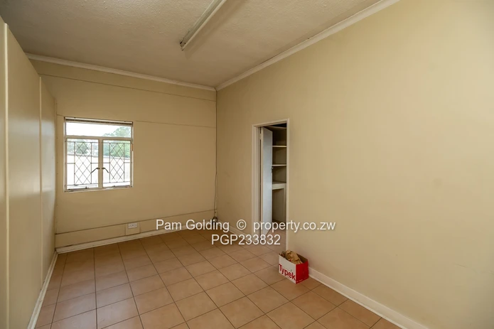 Warehouse for Rent in Msasa (Sole Mandate)