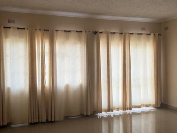 7 Bedroom House