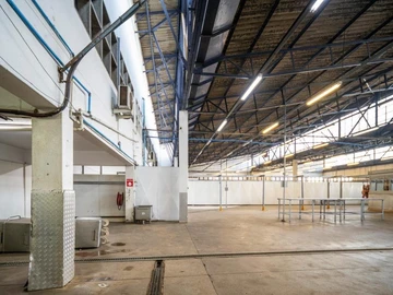 Warehouse & Factory