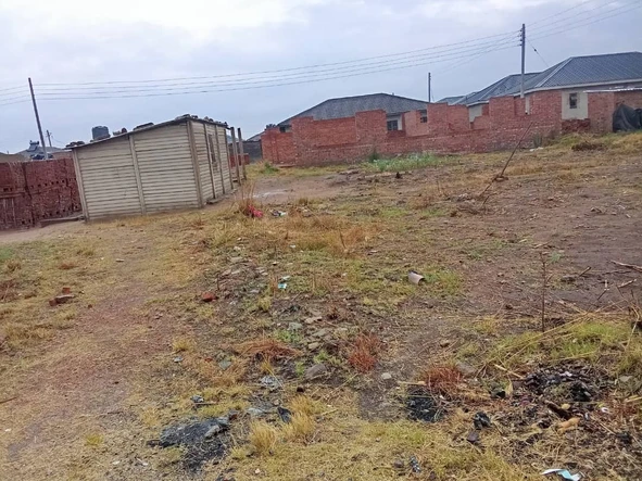 Stands & Residential Land