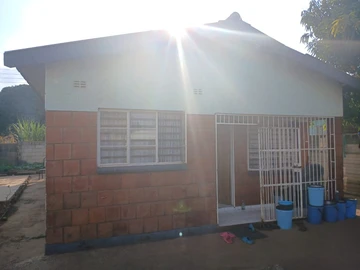 Glen View Three 5 Bedroomed House For Sale