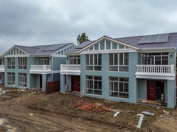 18 Unit Townhouse Complex