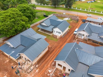 6 Unit Townhouse Complex