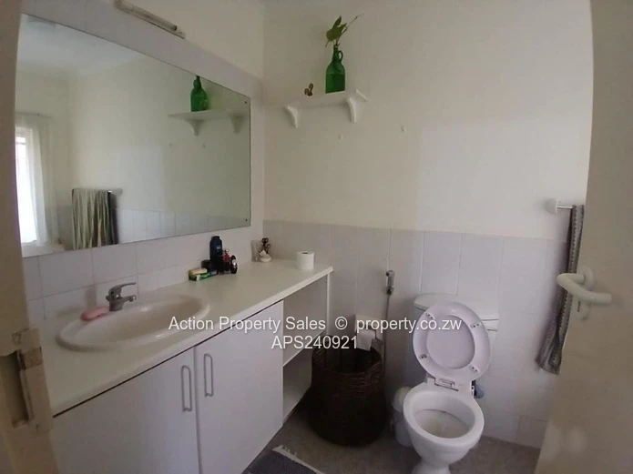 Fully Furnished 3 Bed Dandaro Unit! 