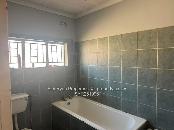 Mainway Meadows House For Sale 