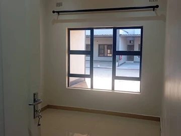 3 Bedroom Garden Flat