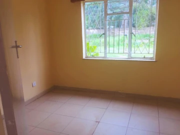 3 Bedroom Flat & Apartment