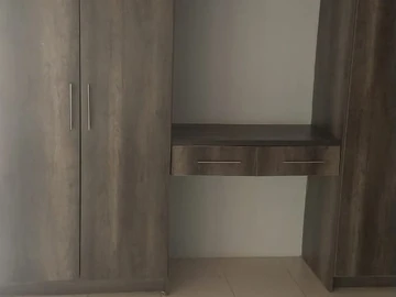 7 Bedroom House