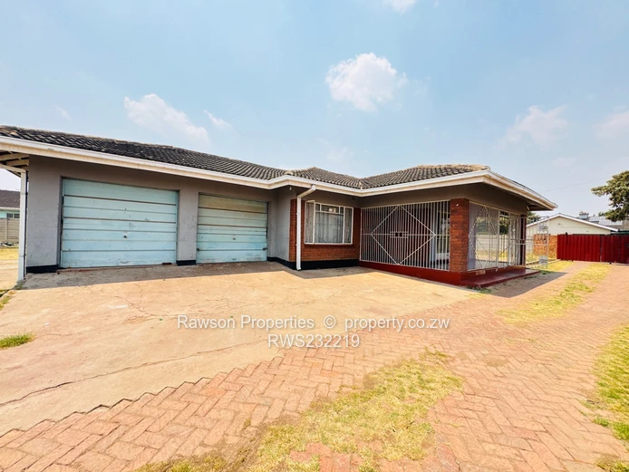 New Marimba well kept house for sale (Sole Mandate)