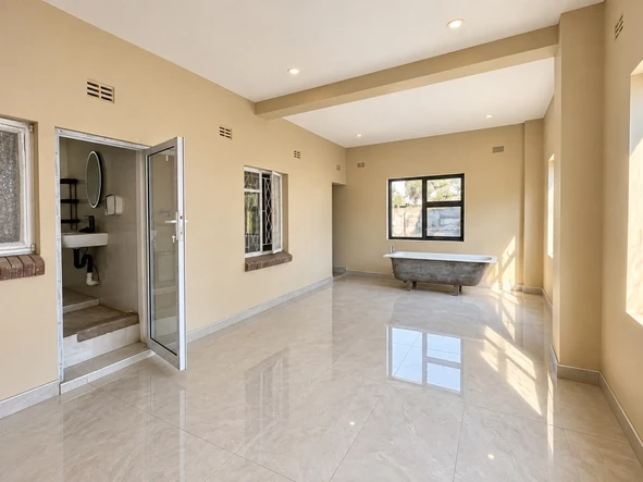 7 Bedroom House