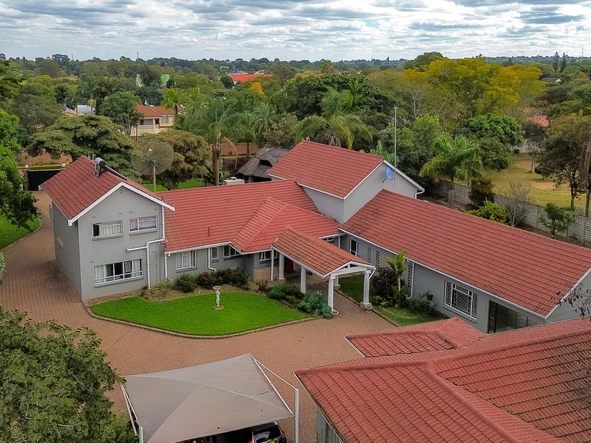 5 Bedroom House