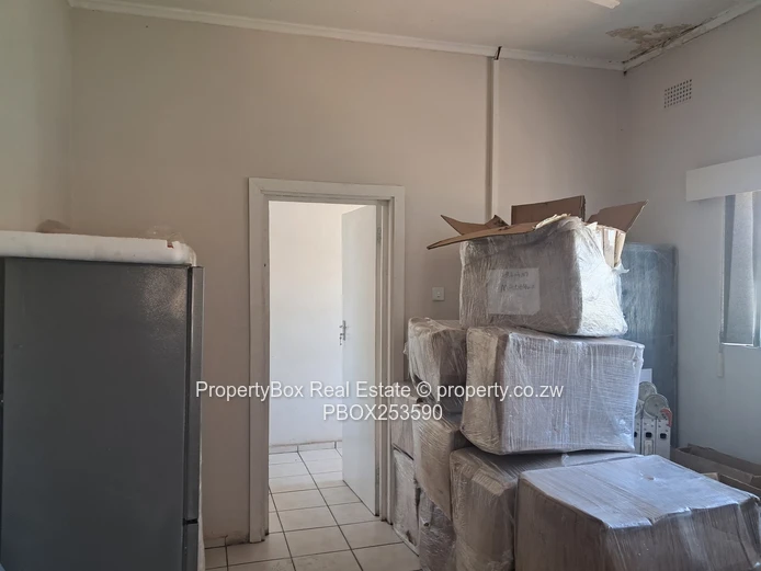 Eastlea Commercial Property for rent available 1 September 2026!