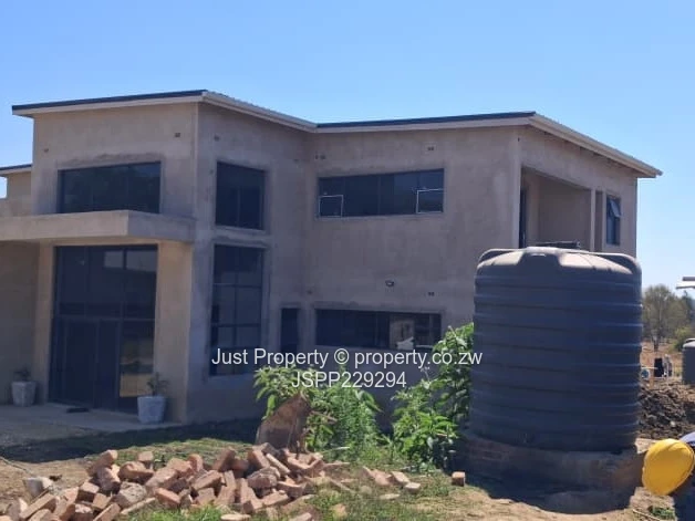 **Stunning 5-Bedroom Home in Quinnington, Harare North!**