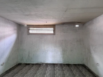 Shops to Rent in Avenues