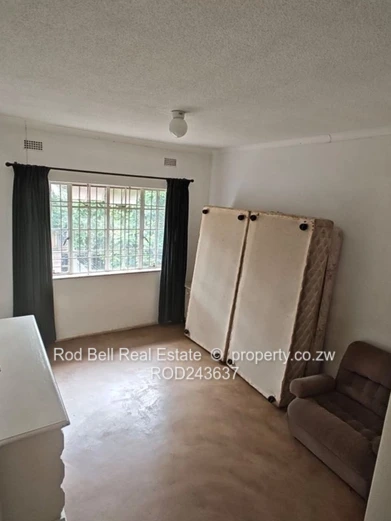 Avondale West: 2-Bed Garden Flat