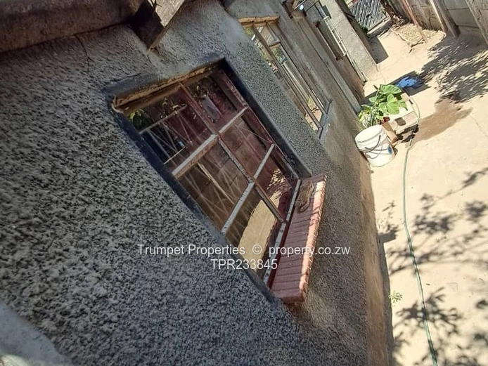 Mufakose House For Sale