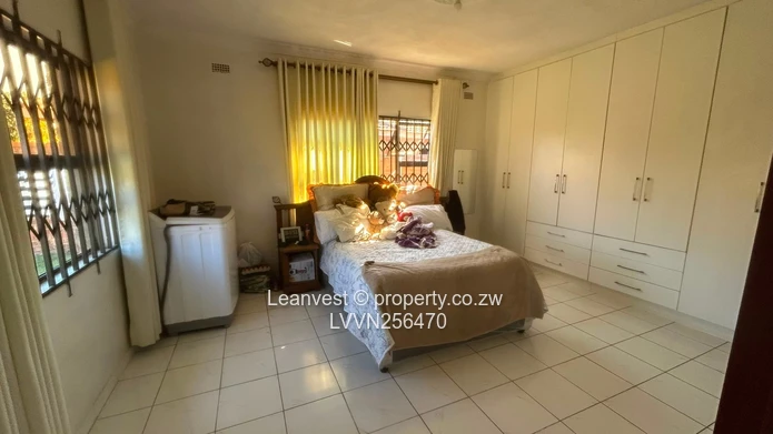 Fairview 4-Bed Home with Borehole & Double Garage
