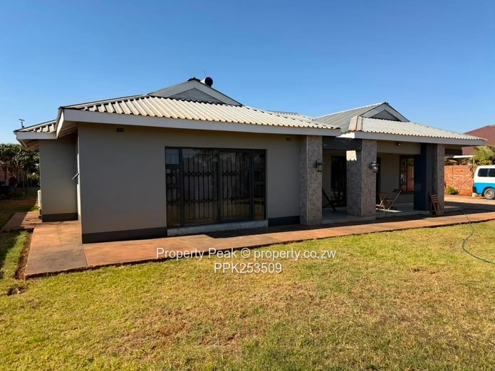 Beautiful Mount Pleasant Heights: 4-Bed with Borehole & Solar