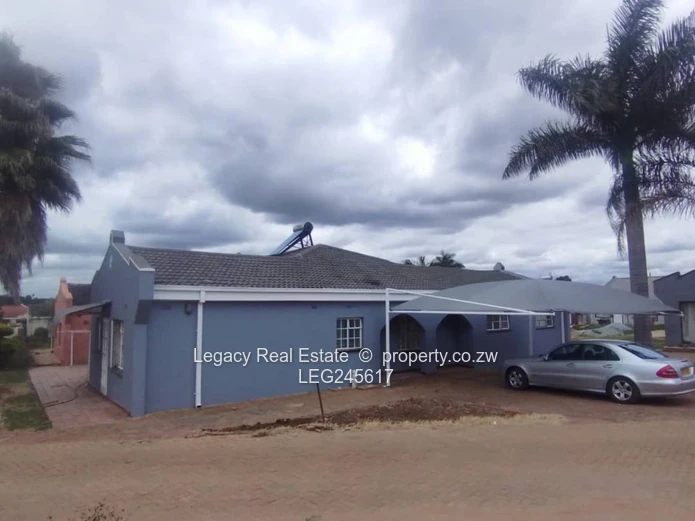 Comfortable Cluster Home To Let In Bluff Hill