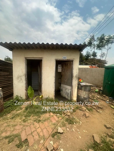 Commercial Stand in Westlea, 2 000sqm, with title deeds