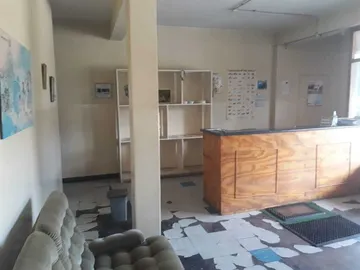 12 Bedroom Flat & Apartment