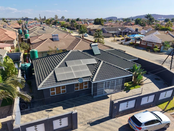 5 Bedroom House