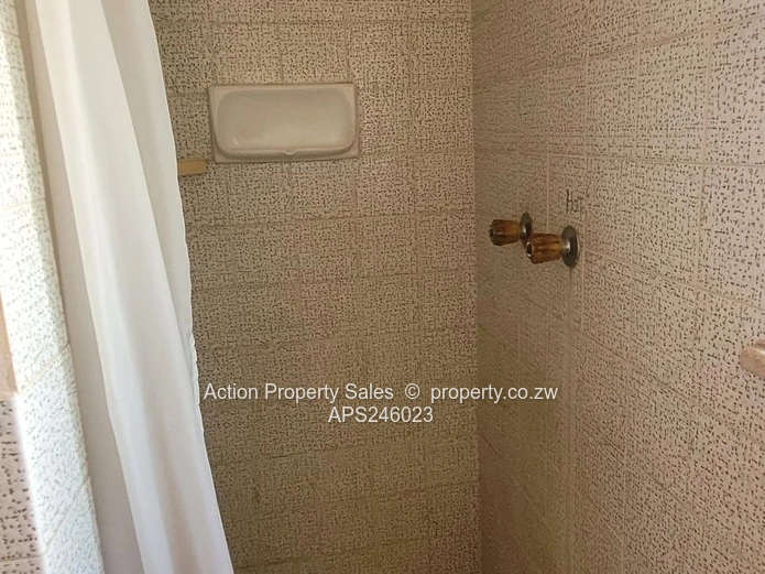 House To Rent In Greystone Park $1,200 Plus Rates 