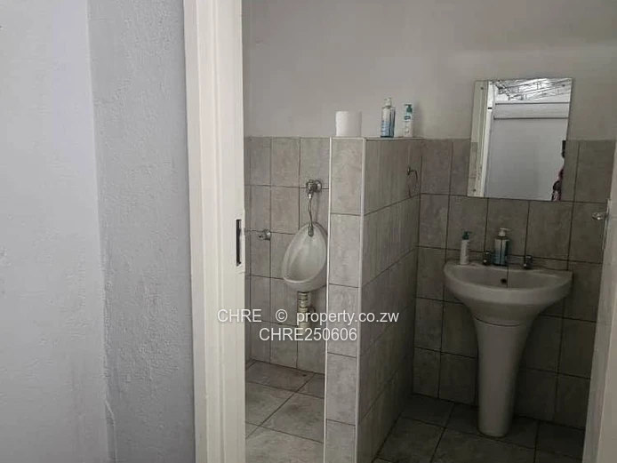 Warehouse To Rent Msasa