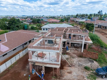 7 Bedroom House