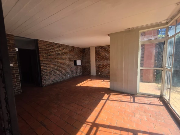 2 Bedroom Garden Flat
