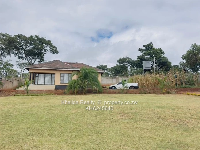 Gletwin Stand With A 3 Bedroomed Cottage For Sale