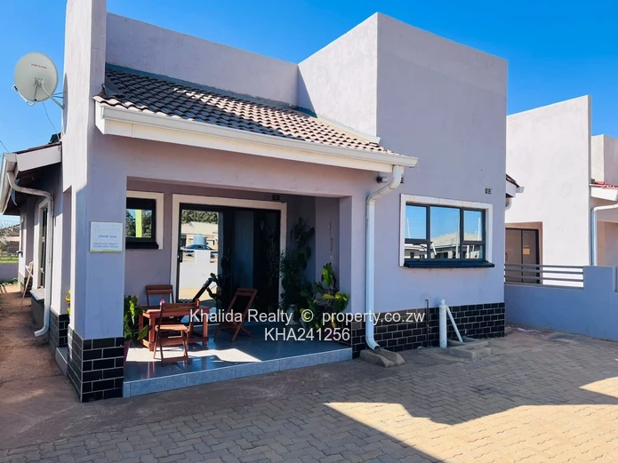 Rainham 3 bed House for sale  (Sole Mandate)