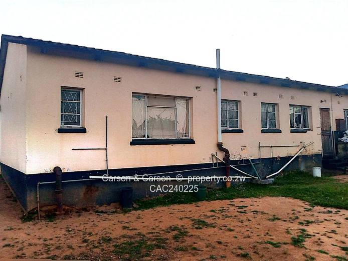 Solid with ample space... (Sole Mandate)