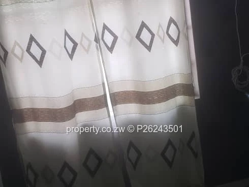 One bed flat for sale at Waneka flat  in Ardbennie, Harare