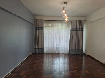 2 Bedroom Flat & Apartment